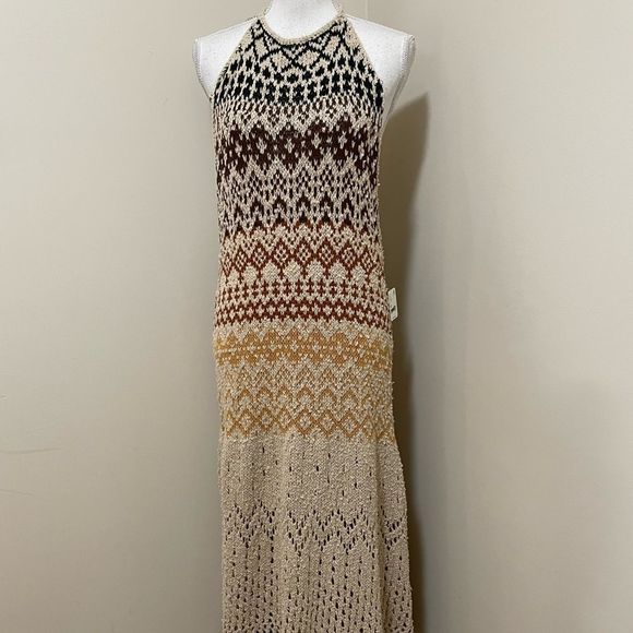 Free People Ikat Oasis Maxi Dress Halter Crochet
Knit buckles size L - Picture 5 of 12